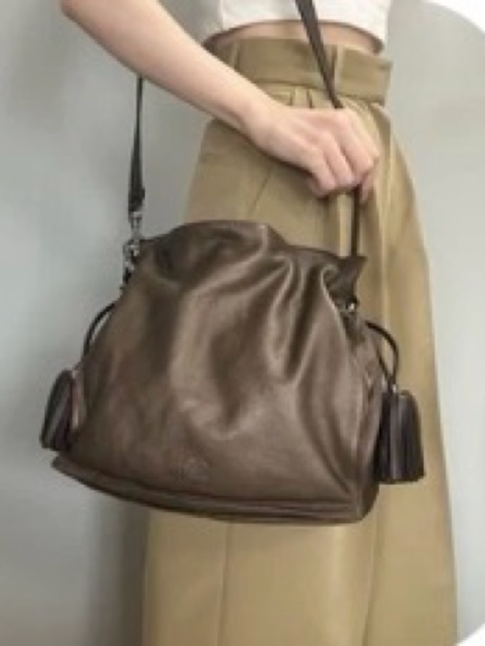 Loewe Flamenco Anagram Shoulder/crossbody Leather bag - Picture 15 of 15